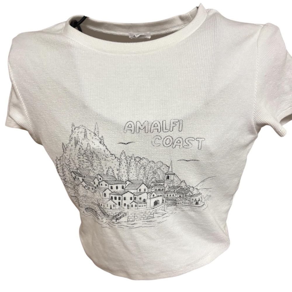 Garage graphic crop tee